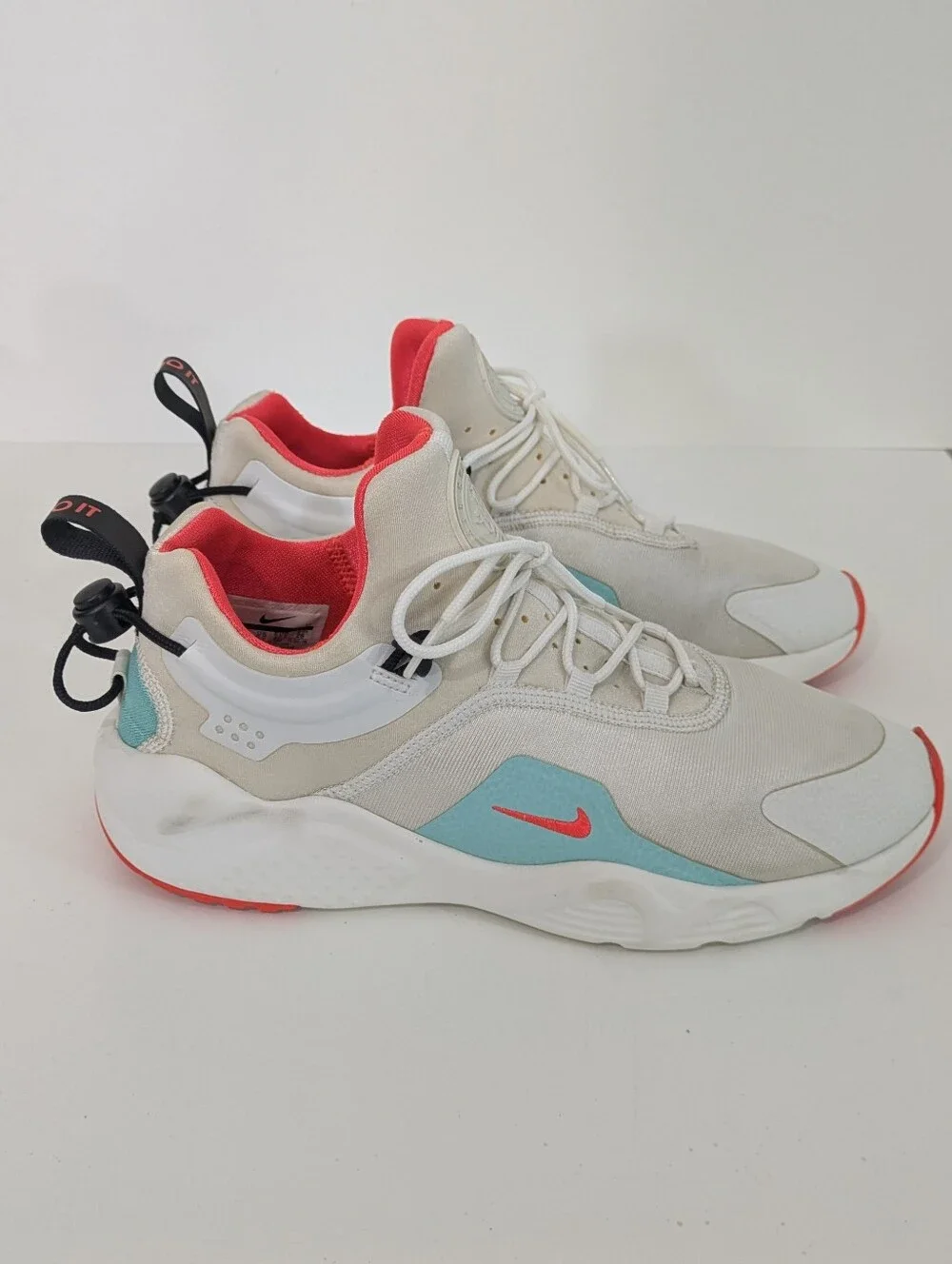 Nike Air Huarache City Move Sneakers - Size 9 Womens - White Cream Crimson Blue